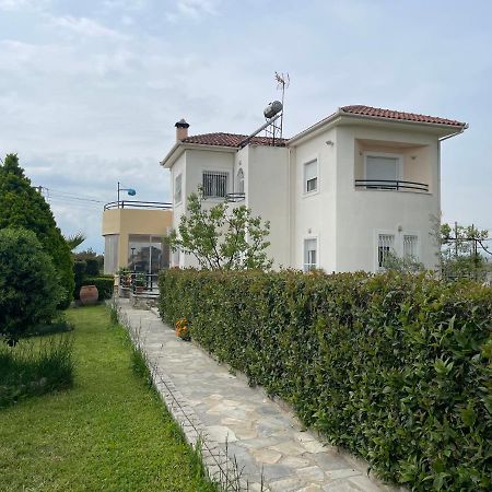 Seaside Apartment With Private Garden Néa Ankhíalos Exteriér fotografie